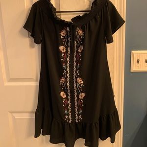 Black Off-Shoulder Dress Juniors - Size M